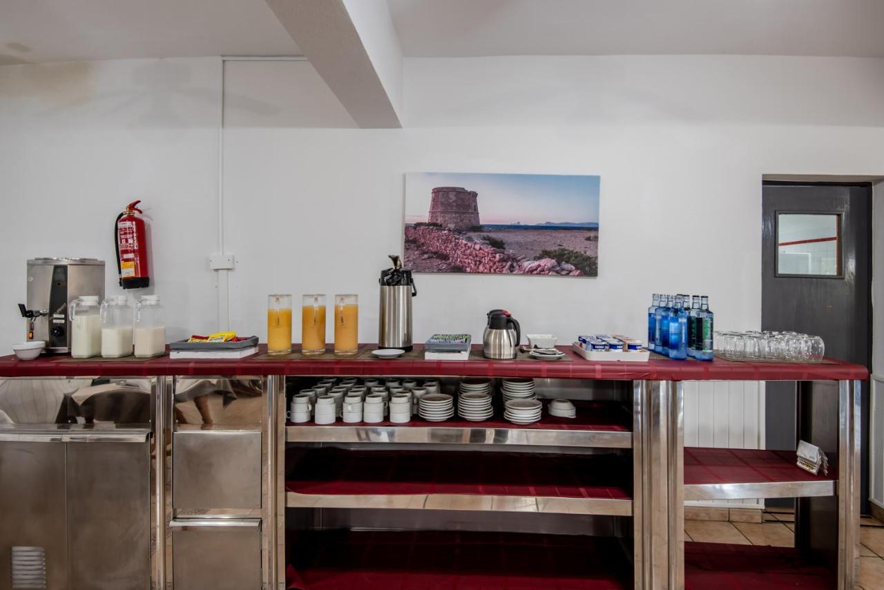 Bungalows Es Pins - Emar Hotels Playa Migjorn Dış mekan fotoğraf