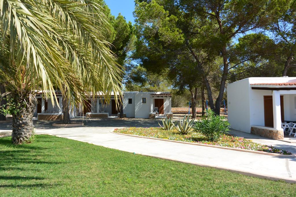 Bungalows Es Pins - Emar Hotels Playa Migjorn Dış mekan fotoğraf
